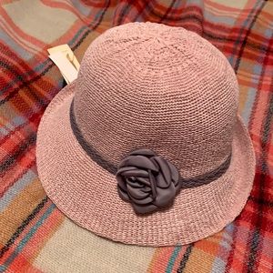 Collectioneighteen Blush Cloche NWT packable, Adjustable Fit Band